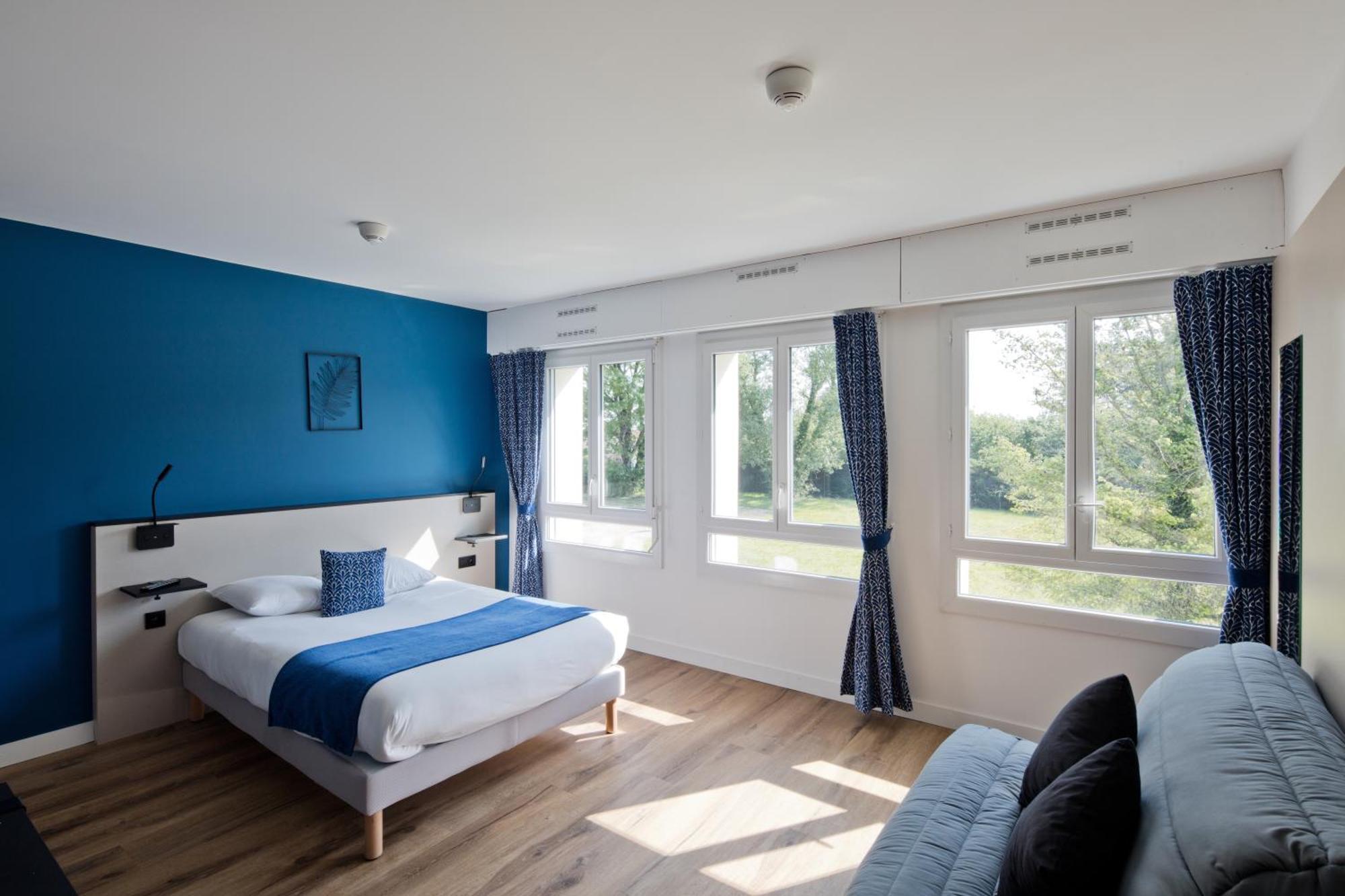 Hotel Le Riccoty Blyes Екстериор снимка